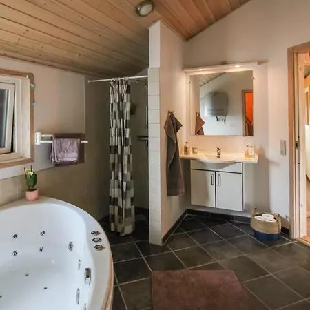 Casa de Férias Ulrikke - 12km From The Sea By Interhome